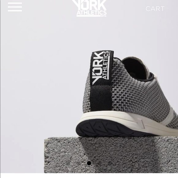 Size 7 York Athletics Henry Optic Sneakers - Picture 3 of 4